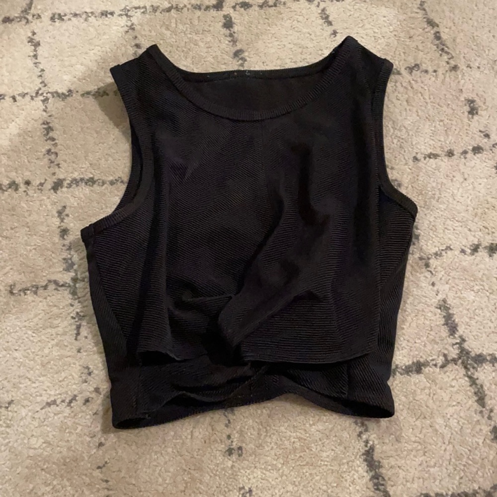 Onzie workout top